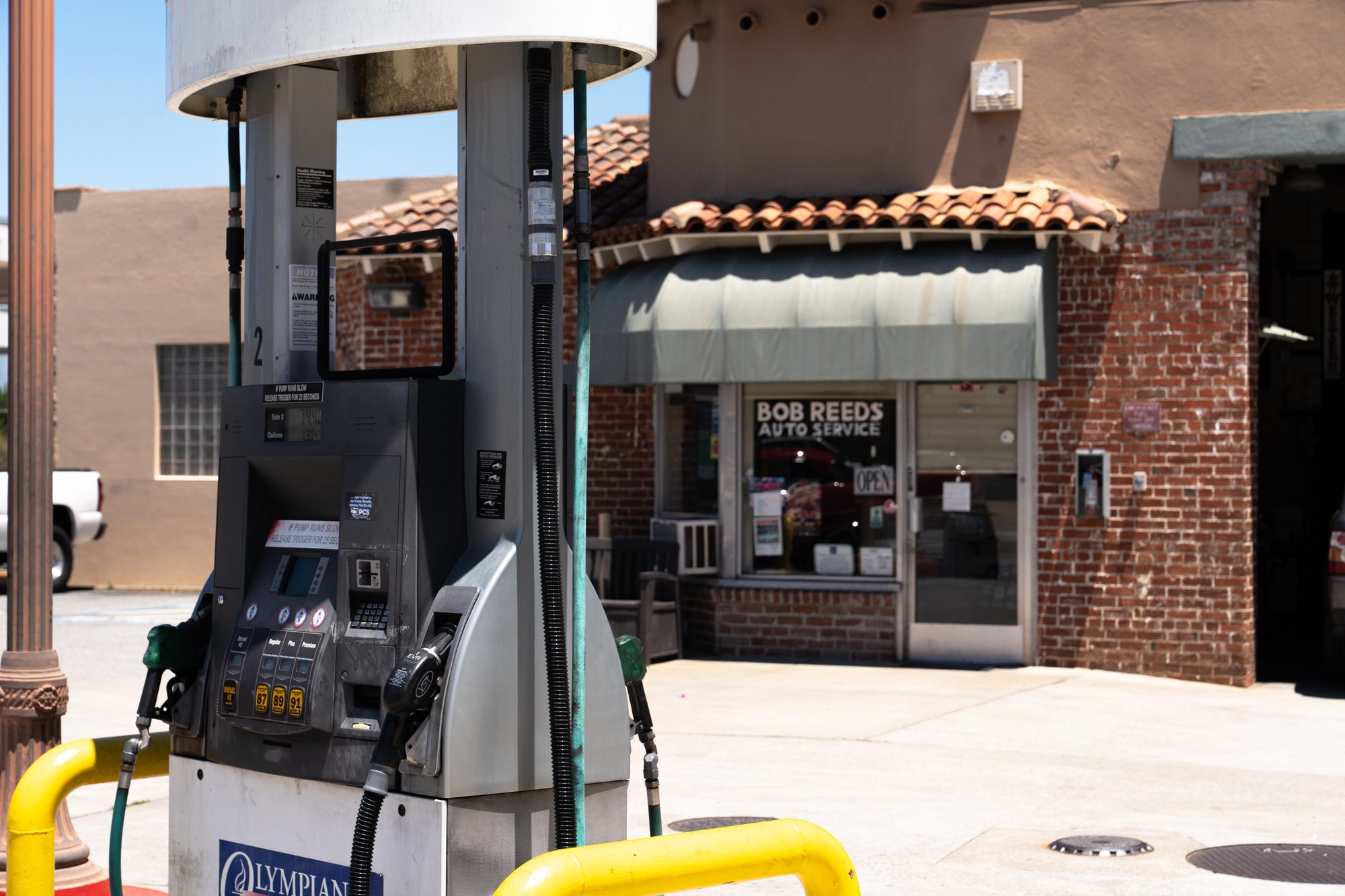 Gas pump exterior at Bob Reed's Auto Service