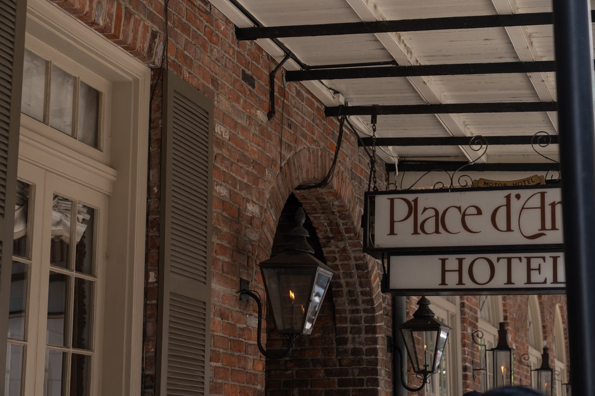 Place d Armes Hotel